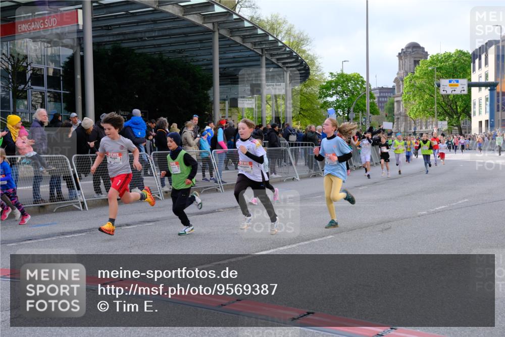 25.04.2026 - Das Zehntel Tim E. http://msf.ph/oto/9569387 25.04.2026 08:57:29 Ziel 1455, 1668, 1673, 1754, 1757, 1938, 1951, 1961, 1967, 1972, 1988, 2280, 2288, 2289, 2416, 2477, 2773, 2790, 3160, 3179, 3187, 3276, 3344, 3473, 3499, 3795, 3898 meine-sportfotos.de