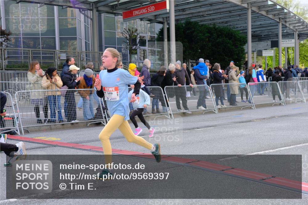 25.04.2026 - Das Zehntel Tim E. http://msf.ph/oto/9569397 25.04.2026 08:57:30 Ziel 1455, 1668, 1673, 1754, 1757, 1938, 1961, 1967, 1972, 1988, 2280, 2288, 2289, 2416, 2423, 2477, 2566, 2773, 2790, 3160, 3179, 3187, 3276, 3344, 3473, 3499, 3795, 3898 meine-sportfotos.de