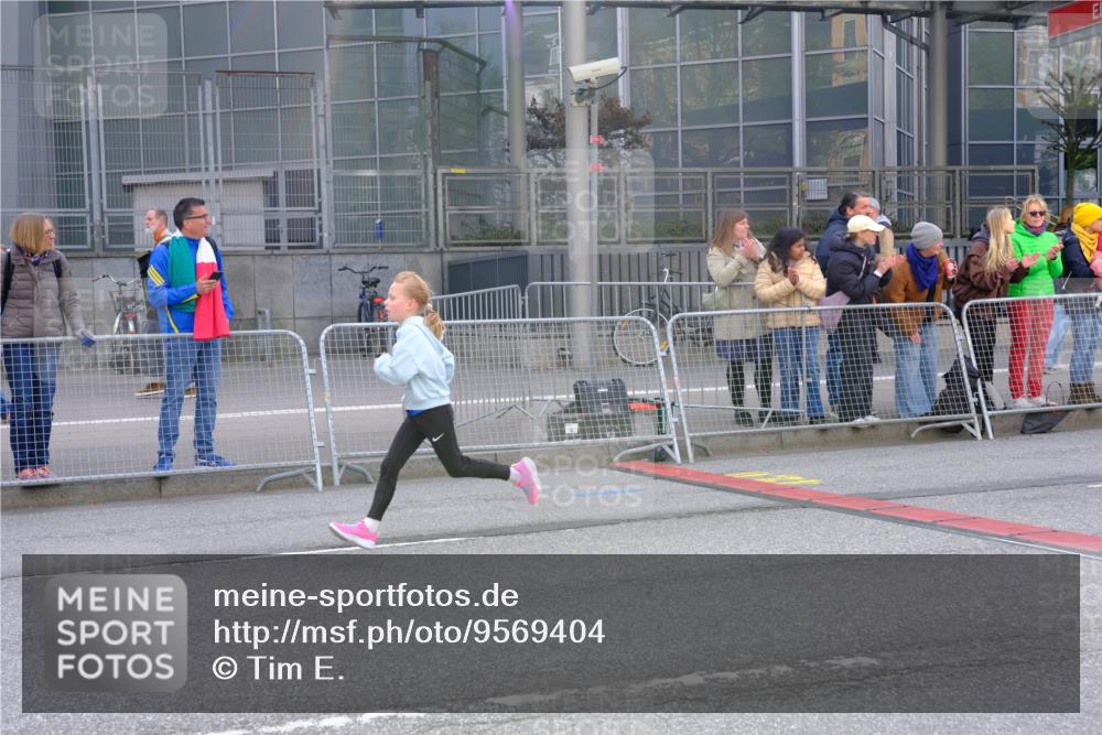 25.04.2026 - Das Zehntel Tim E. http://msf.ph/oto/9569404 25.04.2026 08:57:31 Ziel 1455, 1668, 1673, 1754, 1757, 1938, 1961, 1967, 1972, 1988, 2280, 2288, 2289, 2416, 2423, 2477, 2566, 2773, 2790, 3160, 3179, 3187, 3276, 3344, 3466, 3473, 3499, 3795, 3898 meine-sportfotos.de