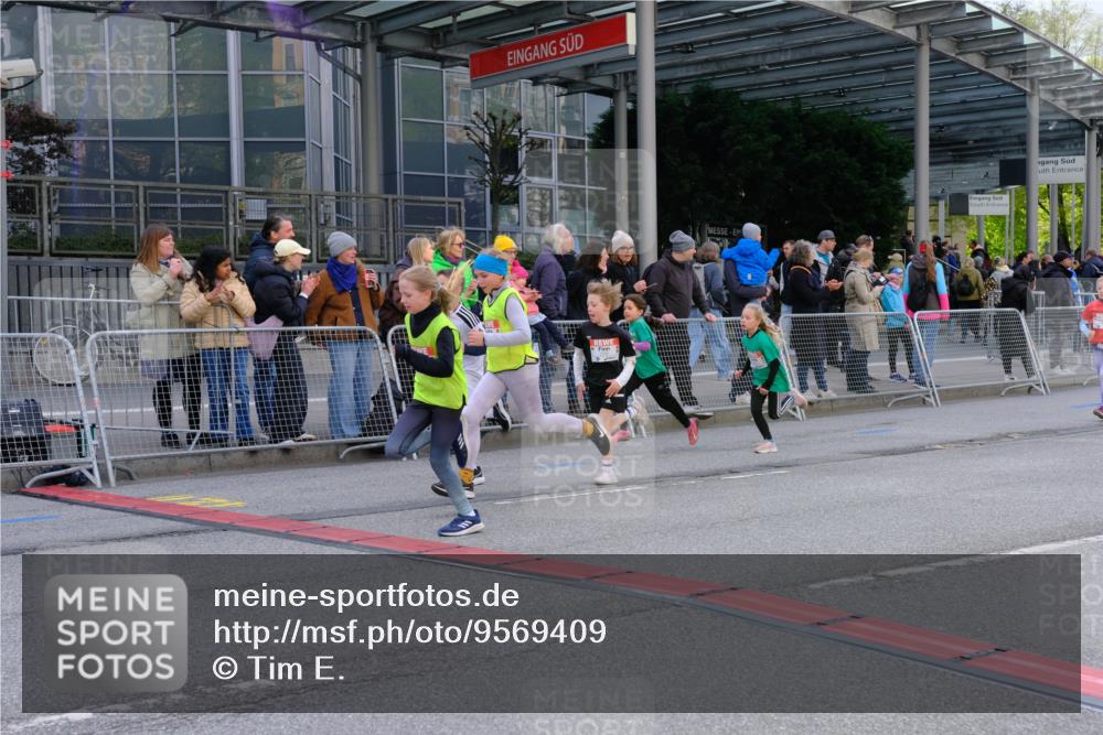 25.04.2026 - Das Zehntel Tim E. http://msf.ph/oto/9569409 25.04.2026 08:57:33 Ziel 1455, 1668, 1673, 1754, 1757, 1819, 1938, 1967, 1972, 2280, 2288, 2289, 2416, 2423, 2566, 2773, 2790, 2853, 3179, 3187, 3224, 3276, 3344, 3466, 3473, 3499, 3795, 3898, 4029 meine-sportfotos.de