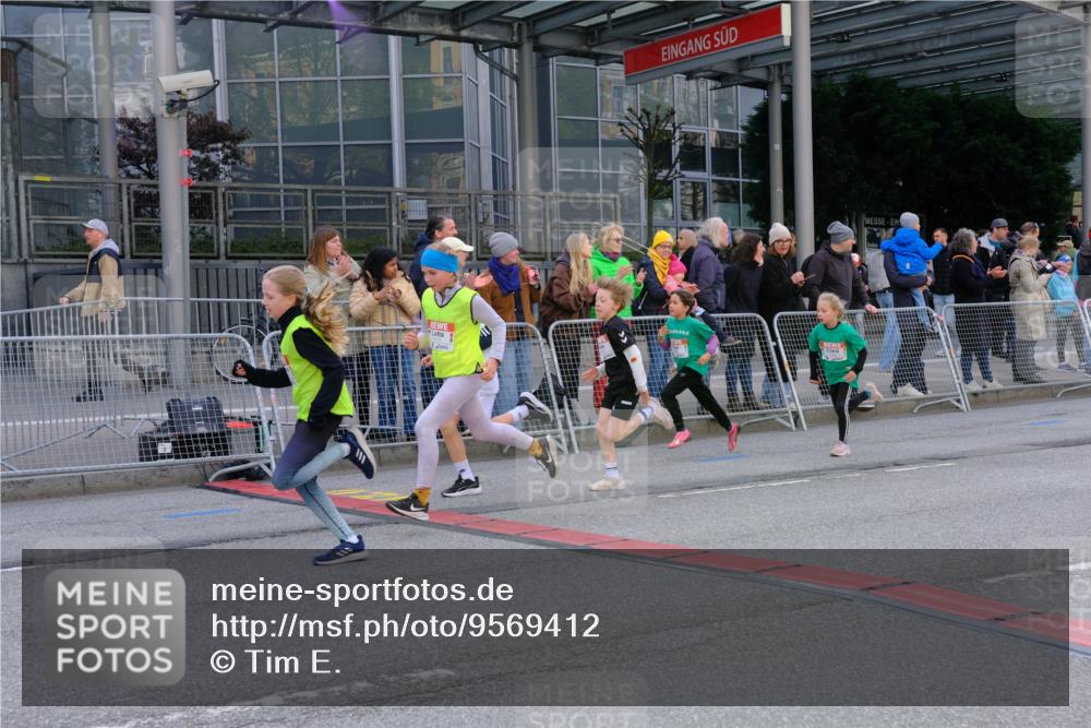 25.04.2026 - Das Zehntel Tim E. http://msf.ph/oto/9569412 25.04.2026 08:57:34 Ziel 1455, 1673, 1754, 1757, 1819, 1938, 1972, 2280, 2288, 2289, 2416, 2423, 2566, 2773, 2790, 2853, 3179, 3187, 3224, 3276, 3344, 3466, 3795, 4029 meine-sportfotos.de
