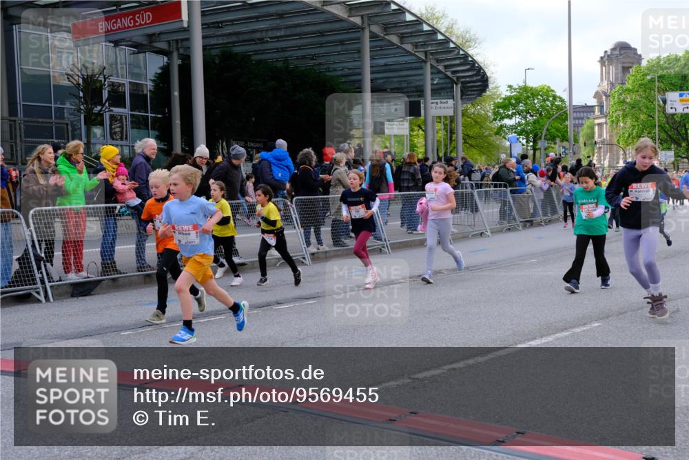 25.04.2026 - Das Zehntel Tim E. http://msf.ph/oto/9569455 25.04.2026 08:57:48 Ziel 1159, 1211, 1538, 1578, 1648, 1656, 1733, 1953, 1990, 2232, 2290, 2314, 2471, 2916, 3001, 3030, 3034, 3281, 3297, 3804, 3813, 3817, 3931 meine-sportfotos.de