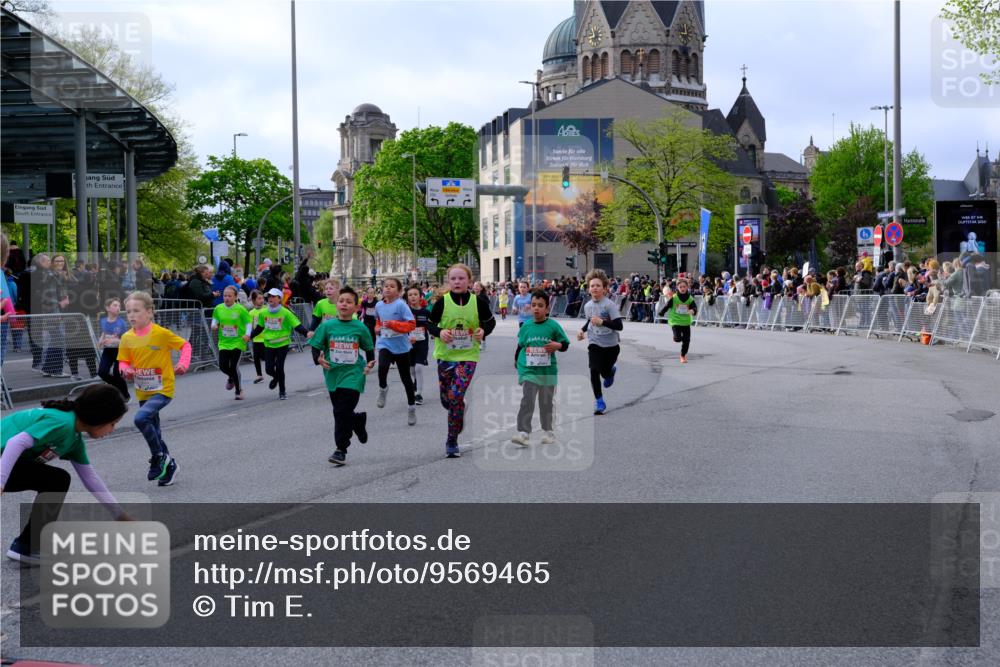 25.04.2026 - Das Zehntel Tim E. http://msf.ph/oto/9569465 25.04.2026 08:57:53 Ziel 1156, 1159, 1211, 1215, 1399, 1518, 1520, 1522, 1538, 1578, 1648, 1656, 1808, 2147, 2150, 2232, 2290, 2314, 2359, 2373, 2471, 2655, 2685, 2916, 2947, 2974, 3001, 3030, 3034, 3086, 3281, 3297, 3346, 3368, 3381, 3710, 3712, 3894 meine-sportfotos.de
