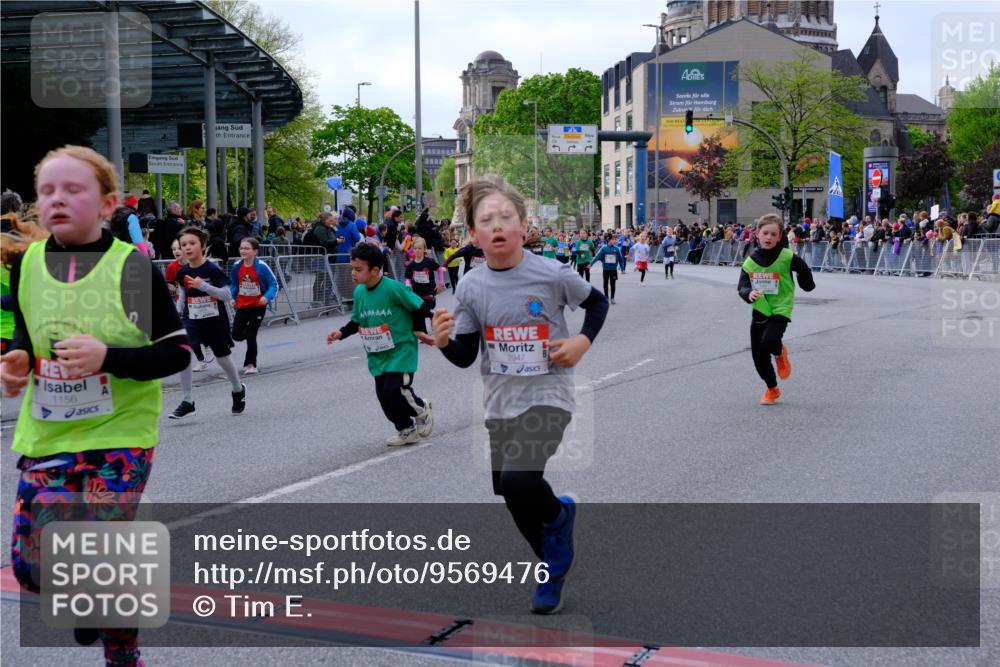 25.04.2026 - Das Zehntel Tim E. http://msf.ph/oto/9569476 25.04.2026 08:57:56 Ziel 1156, 1159, 1181, 1211, 1215, 1399, 1518, 1520, 1522, 1538, 1578, 1656, 1808, 2147, 2150, 2232, 2314, 2359, 2373, 2471, 2561, 2580, 2655, 2685, 2916, 2947, 2974, 3067, 3086, 3281, 3297, 3346, 3368, 3381, 3710, 3712, 3894 meine-sportfotos.de