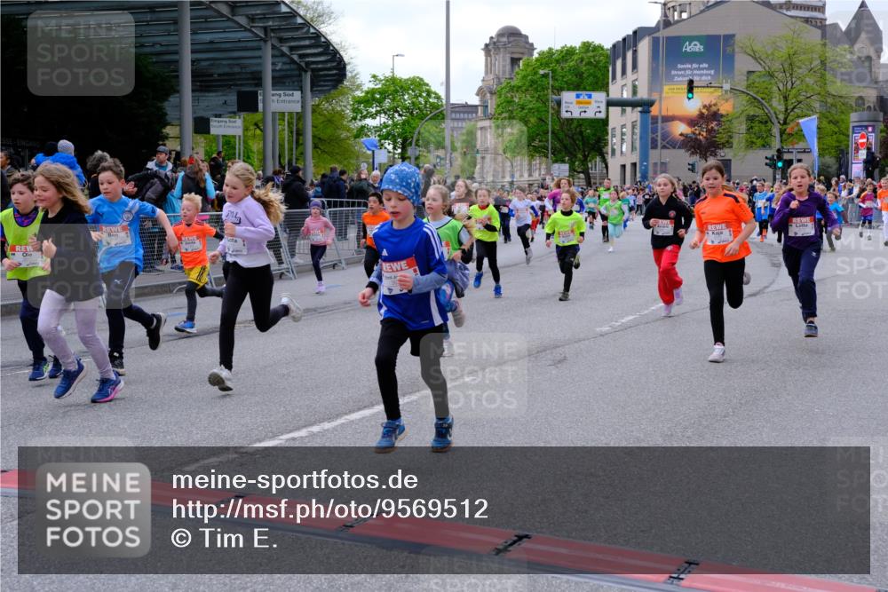 25.04.2026 - Das Zehntel Tim E. http://msf.ph/oto/9569512 25.04.2026 08:58:13 Ziel 1046, 1163, 1276, 1402, 1404, 1512, 1672, 1755, 1839, 1892, 1894, 1964, 1966, 1994, 2014, 2030, 2035, 2330, 2426, 2447, 2867, 2976, 2986, 2992, 3166, 3200, 3257, 3353, 3355, 3361, 3455, 3479, 3507, 3687, 3725, 3943, 3965 meine-sportfotos.de