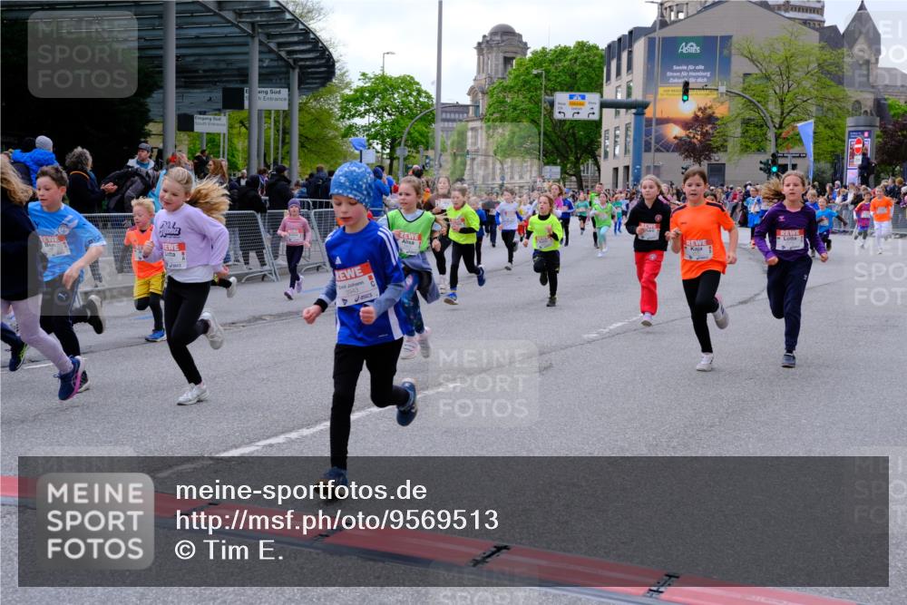 25.04.2026 - Das Zehntel Tim E. http://msf.ph/oto/9569513 25.04.2026 08:58:13 Ziel 1046, 1163, 1276, 1402, 1404, 1512, 1672, 1755, 1839, 1892, 1894, 1964, 1966, 1994, 2014, 2030, 2035, 2330, 2426, 2447, 2867, 2976, 2986, 2992, 3166, 3200, 3257, 3353, 3355, 3361, 3455, 3479, 3507, 3687, 3725, 3943, 3965 meine-sportfotos.de