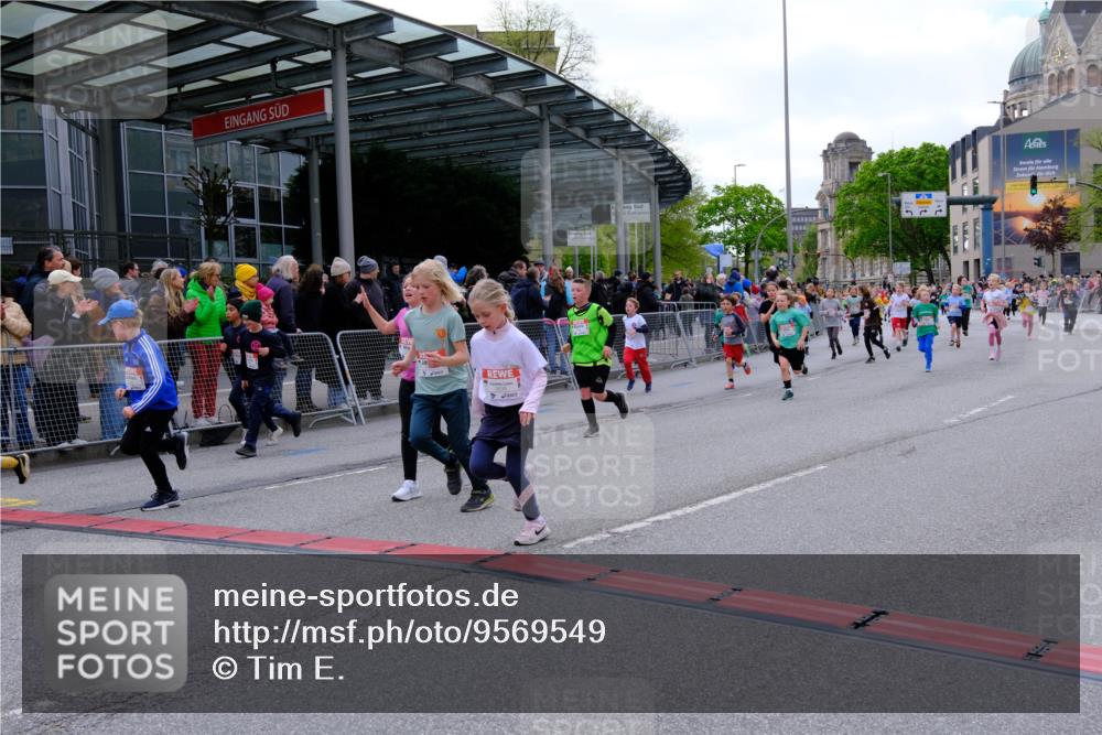 25.04.2026 - Das Zehntel Tim E. http://msf.ph/oto/9569549 25.04.2026 08:58:21 Ziel 1163, 1165, 1402, 1404, 1601, 1630, 1755, 1756, 1839, 1892, 1894, 1966, 1970, 1994, 2007, 2014, 2027, 2030, 2033, 2035, 2111, 2330, 2331, 2345, 2385, 2553, 2856, 2866, 2867, 2986, 3084, 3095, 3158, 3257, 3278, 3326, 3355, 3361, 3467, 3479, 3486, 3503, 3507, 3528, 3538, 3725, 3918, 3928, 3955, 3965 meine-sportfotos.de