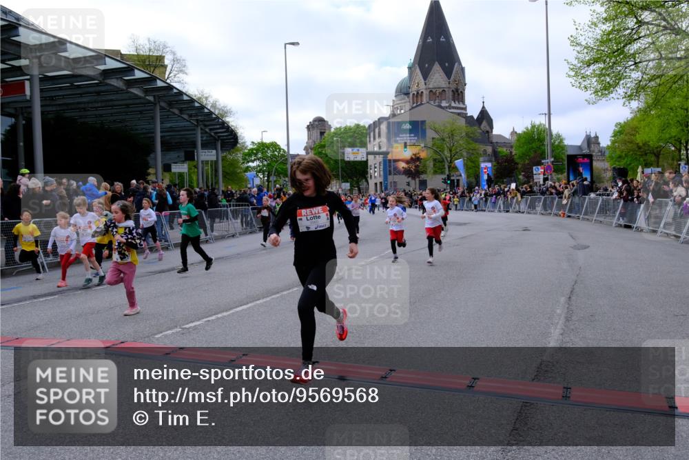 25.04.2026 - Das Zehntel Tim E. http://msf.ph/oto/9569568 25.04.2026 08:58:27 Ziel 1162, 1165, 1600, 1601, 1605, 1619, 1626, 1630, 1970, 2007, 2027, 2033, 2093, 2331, 2337, 2345, 2385, 2441, 2465, 2553, 2582, 2714, 2838, 2854, 2856, 2863, 2866, 2885, 2887, 3084, 3095, 3158, 3278, 3326, 3376, 3467, 3486, 3503, 3518, 3528, 3538, 3565, 3702, 3918, 3928, 3955 meine-sportfotos.de