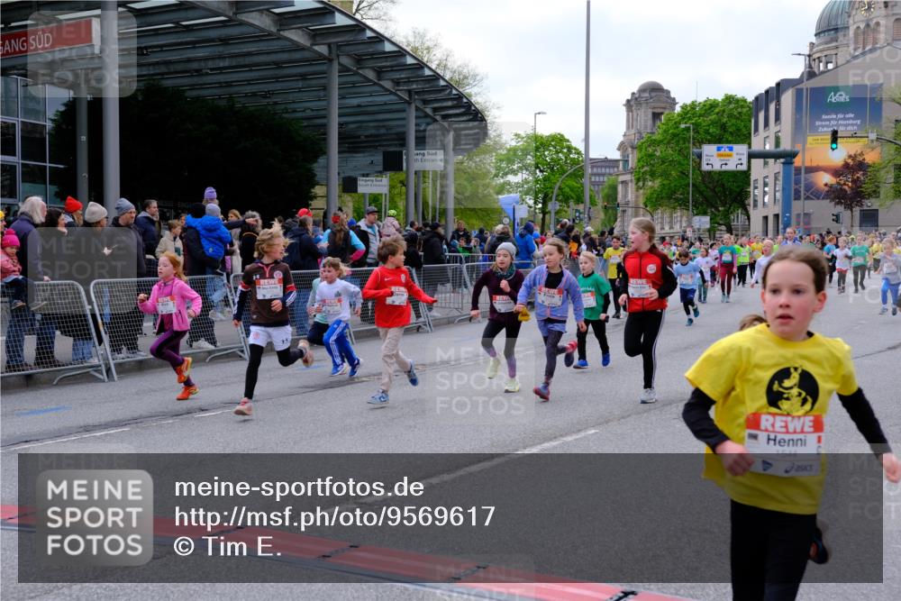 25.04.2026 - Das Zehntel Tim E. http://msf.ph/oto/9569617 25.04.2026 08:58:39 Ziel 1071, 1096, 1158, 1177, 1409, 1421, 1422, 1487, 1494, 1544, 1670, 1940, 2252, 2255, 2349, 2410, 2582, 2927, 3143, 3157, 3350, 3357, 3378, 3383, 3403, 3412, 3422, 3438, 3443, 3748, 3751, 3752, 3900, 3913, 4066 meine-sportfotos.de
