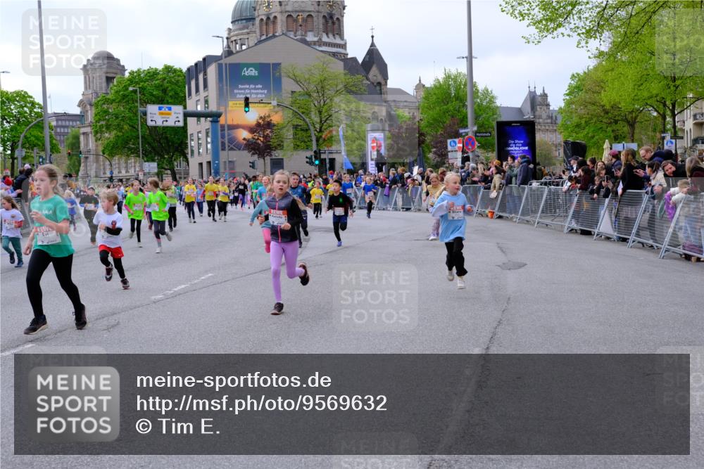 25.04.2026 - Das Zehntel Tim E. http://msf.ph/oto/9569632 25.04.2026 08:58:44 Ziel 1071, 1096, 1158, 1177, 1361, 1409, 1421, 1422, 1475, 1487, 1494, 1507, 1508, 1544, 1660, 1694, 1845, 1849, 1908, 1940, 1995, 2252, 2255, 2333, 2349, 2410, 2419, 2792, 2830, 2915, 3350, 3357, 3378, 3383, 3403, 3412, 3422, 3438, 3443, 3661, 3717, 3748, 3751, 3752, 3800, 3856, 3913, 4066 meine-sportfotos.de