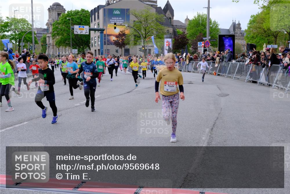 25.04.2026 - Das Zehntel Tim E. http://msf.ph/oto/9569648 25.04.2026 08:58:47 Ziel 1096, 1177, 1361, 1467, 1475, 1487, 1494, 1507, 1508, 1547, 1549, 1660, 1694, 1845, 1849, 1908, 1940, 1995, 2022, 2099, 2252, 2255, 2333, 2349, 2419, 2433, 2539, 2744, 2771, 2775, 2792, 2803, 2830, 2915, 2952, 2955, 2961, 3357, 3403, 3412, 3422, 3438, 3492, 3661, 3679, 3717, 3748, 3751, 3800, 3856, 3913, 4066 meine-sportfotos.de