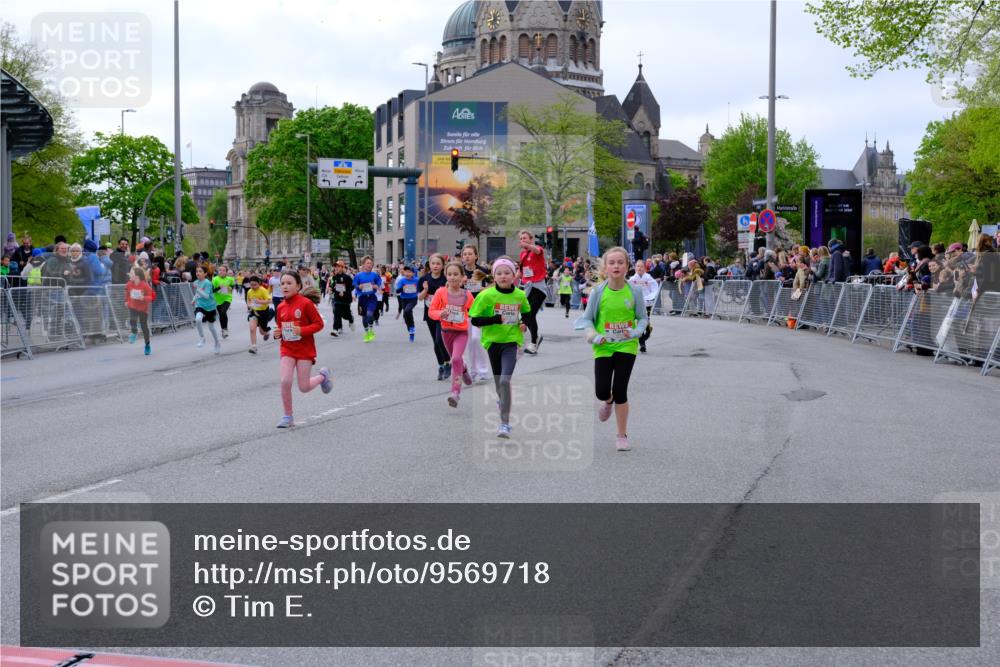 25.04.2026 - Das Zehntel Tim E. http://msf.ph/oto/9569718 25.04.2026 08:59:03 Ziel 1142, 1178, 1251, 1377, 1423, 1505, 1510, 1586, 1597, 1829, 1948, 1955, 1992, 2012, 2041, 2048, 2132, 2136, 2347, 2437, 2445, 2507, 2509, 2511, 2617, 2652, 2683, 2717, 2721, 2750, 2823, 3092, 3098, 3108, 3113, 3174, 3208, 3511, 3541, 3622, 3626, 3693, 3696, 3713, 3720, 3912, 3937 meine-sportfotos.de