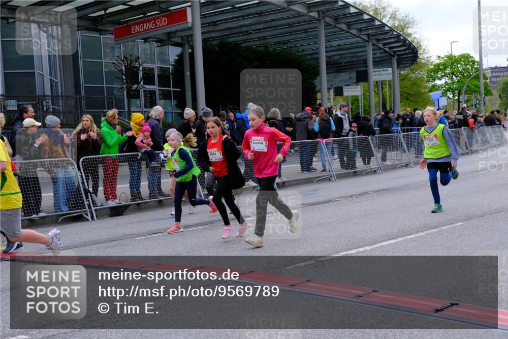 25.04.2026 - Das Zehntel Tim E. http://msf.ph/oto/9569789 25.04.2026 08:59:18 Ziel 1066, 1074, 1091, 1093, 1100, 1278, 1283, 1291, 1382, 1401, 1457, 1464, 1595, 1596, 1612, 1778, 1802, 2059, 2622, 2635, 2844, 3115, 3191, 3207, 3245, 3476, 3508, 3523, 3571, 3927, 3948, 3989 meine-sportfotos.de
