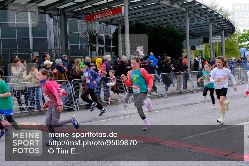 25.04.2026 - Das Zehntel Tim E. http://msf.ph/oto/9569870 25.04.2026 08:59:39 Ziel 1067, 1119, 1146, 1157, 1364, 1395, 1458, 1463, 1664, 1720, 1779, 1971, 2015, 2023, 2192, 2379, 2425, 2458, 2460, 2585, 2592, 3079, 3085, 3272, 3282, 3290, 3291, 3296, 3377, 3387, 3436, 3470, 3493, 3857, 3945, 3962, 4005 meine-sportfotos.de