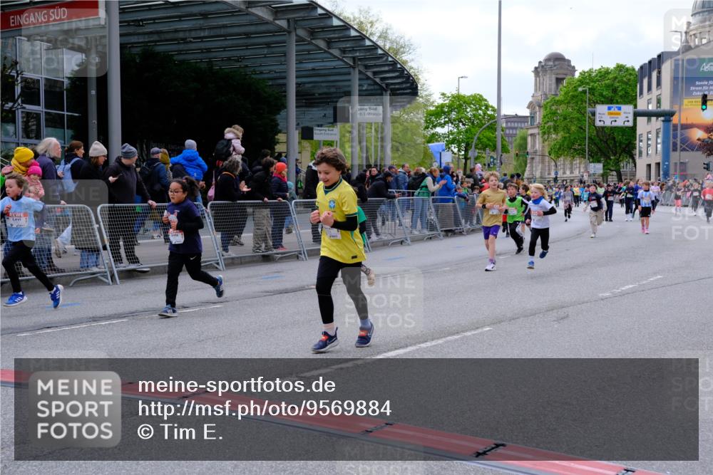 25.04.2026 - Das Zehntel Tim E. http://msf.ph/oto/9569884 25.04.2026 08:59:42 Ziel 1067, 1119, 1146, 1157, 1355, 1364, 1458, 1463, 1720, 1779, 1971, 2015, 2023, 2379, 2425, 2458, 2460, 3079, 3085, 3272, 3282, 3290, 3296, 3377, 3387, 3436, 3470, 3493, 3723, 3857, 3945, 3962 meine-sportfotos.de