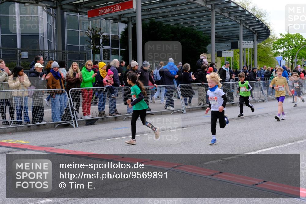 25.04.2026 - Das Zehntel Tim E. http://msf.ph/oto/9569891 25.04.2026 08:59:44 Ziel 1067, 1119, 1146, 1157, 1355, 1364, 1411, 1779, 1843, 1918, 1971, 2015, 2023, 2226, 2379, 2425, 2458, 2460, 2840, 3290, 3377, 3387, 3436, 3470, 3493, 3723, 3827, 3857, 3962 meine-sportfotos.de