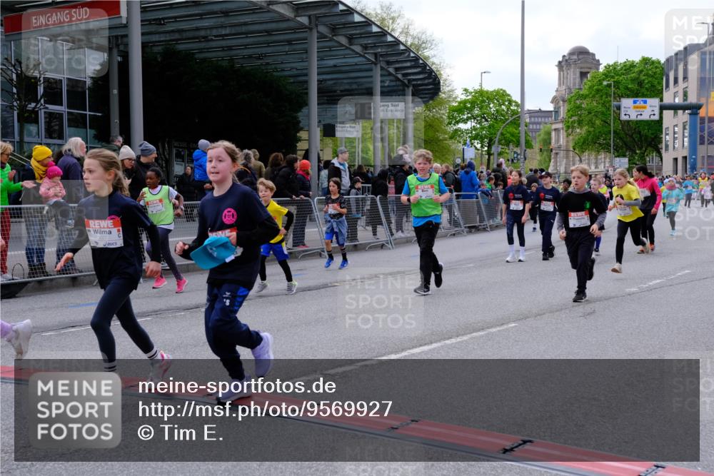 25.04.2026 - Das Zehntel Tim E. http://msf.ph/oto/9569927 25.04.2026 08:59:56 Ziel 1411, 1416, 1537, 1677, 1682, 1704, 1880, 1902, 1920, 1936, 2188, 2508, 2514, 2694, 2698, 2840, 2851, 3016, 3026, 3027, 3327, 3414, 3417, 3744, 3766, 3832, 3833 meine-sportfotos.de