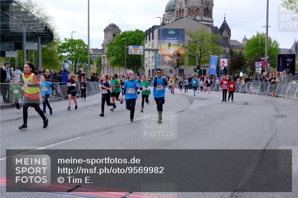 25.04.2026 - Das Zehntel Tim E. http://msf.ph/oto/9569982 25.04.2026 09:00:11 Ziel 1081, 1164, 1233, 1446, 1525, 1652, 1770, 1774, 1824, 1865, 1879, 2140, 2412, 2420, 2421, 2424, 2554, 3019, 3099, 3152, 3242, 3522, 3806, 3863 meine-sportfotos.de
