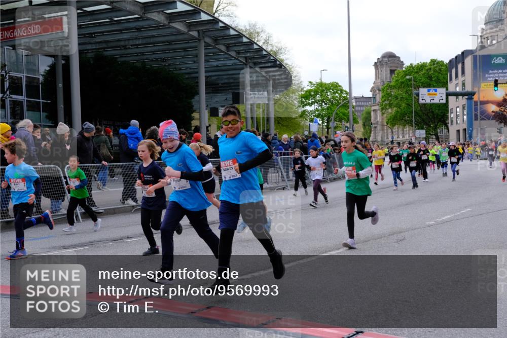 25.04.2026 - Das Zehntel Tim E. http://msf.ph/oto/9569993 25.04.2026 09:00:13 Ziel 1081, 1164, 1233, 1268, 1593, 1598, 1652, 1770, 1774, 1824, 1865, 1879, 2140, 2412, 2420, 2421, 2424, 2554, 3019, 3099, 3152, 3242, 3522, 3806, 3863 meine-sportfotos.de