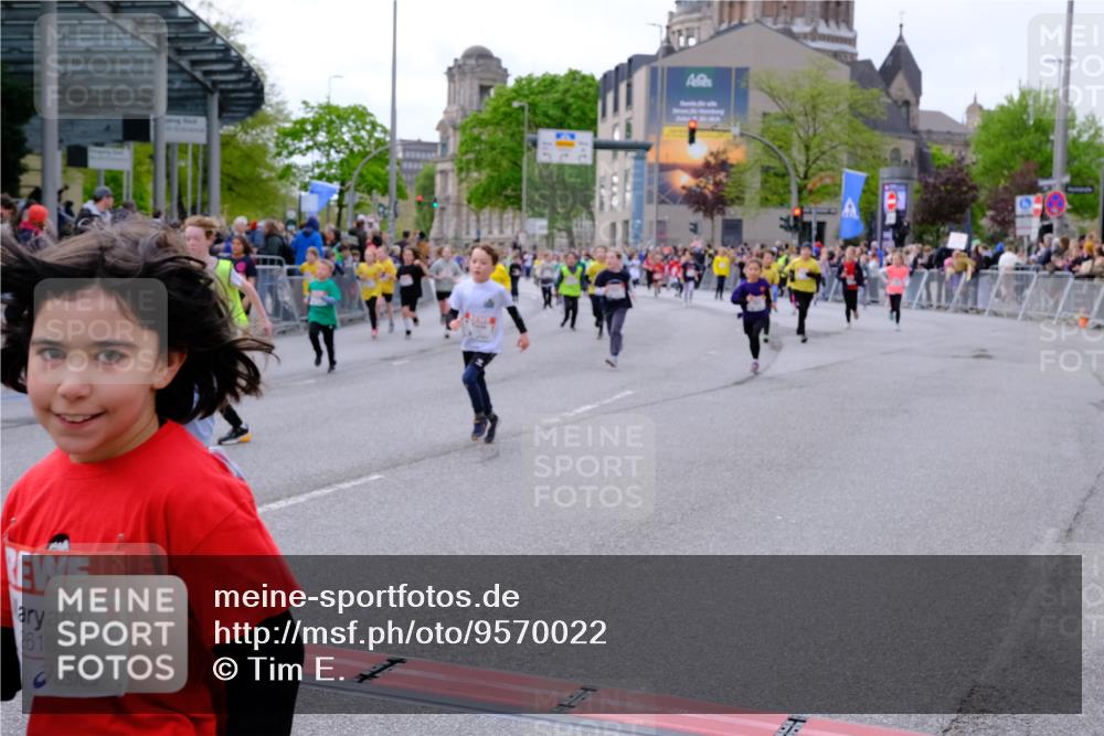 25.04.2026 - Das Zehntel Tim E. http://msf.ph/oto/9570022 25.04.2026 09:00:22 Ziel 1115, 1175, 1179, 1233, 1268, 1456, 1485, 1526, 1541, 1548, 1593, 1598, 1609, 1611, 1675, 1680, 1686, 1690, 1927, 2351, 2364, 2596, 2613, 2722, 2725, 3019, 3094, 3205, 3304, 3522, 3704, 3706, 3765, 3778 meine-sportfotos.de