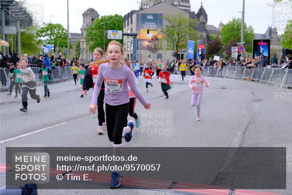 25.04.2026 - Das Zehntel Tim E. http://msf.ph/oto/9570057 25.04.2026 09:00:31 Ziel 1011, 1013, 1115, 1495, 1541, 1607, 1609, 1611, 1613, 1618, 1822, 1927, 2223, 2351, 2360, 2361, 2366, 2500, 2531, 2542, 2546, 2722, 2725, 2740, 2760, 3094, 3139, 3265, 3292, 3349, 3363, 3409, 3914 meine-sportfotos.de