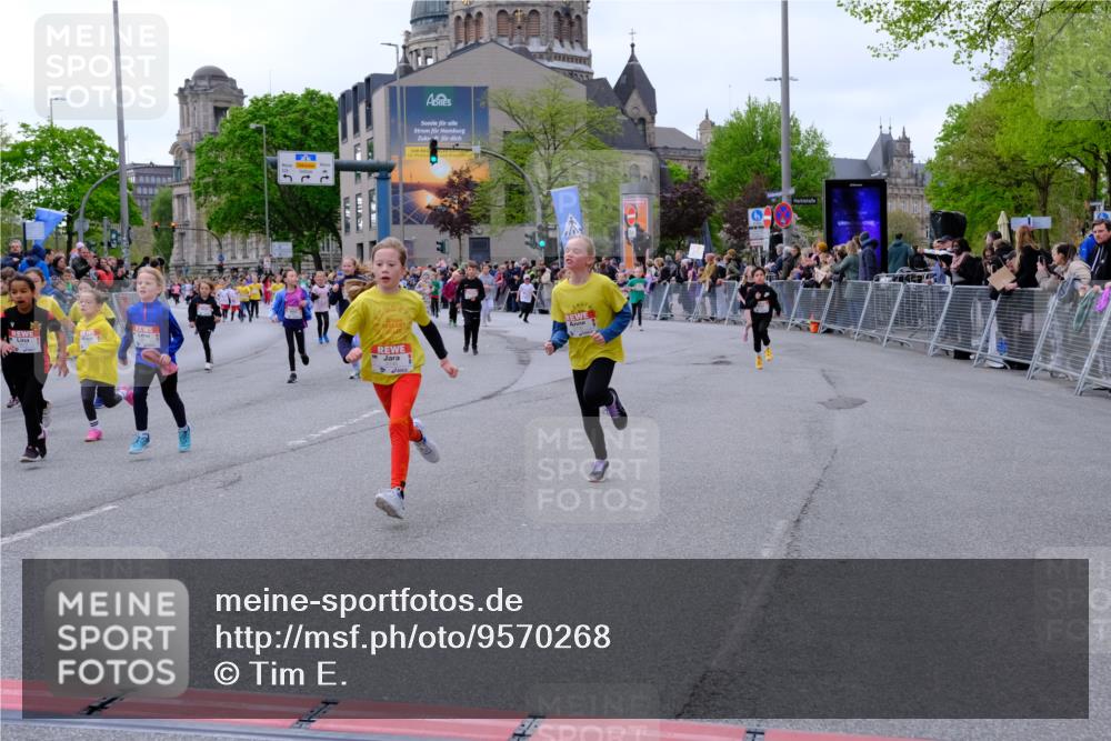 25.04.2026 - Das Zehntel Tim E. http://msf.ph/oto/9570268 25.04.2026 09:01:25 Ziel 1231, 1293, 1527, 1530, 1753, 1807, 1861, 1863, 1871, 1941, 1979, 1983, 2348, 2735, 2745, 2784, 2795, 2841, 2849, 2888, 2939, 3021, 3032, 3333, 3334, 3513, 3628, 3640, 3729, 3868, 3872, 3876, 3929, 3983 meine-sportfotos.de
