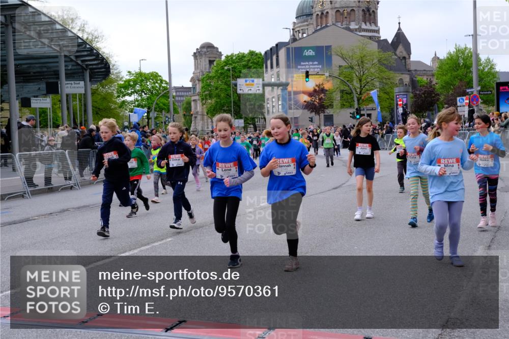 25.04.2026 - Das Zehntel Tim E. http://msf.ph/oto/9570361 25.04.2026 09:01:45 Ziel 1000, 1007, 1249, 1252, 1343, 1425, 1435, 1942, 1957, 2003, 2139, 2143, 2198, 2228, 2235, 2388, 2448, 2485, 2759, 2766, 2847, 2850, 2926, 3061, 3072, 3681, 3692, 3694, 3747, 3786, 3793, 3794 meine-sportfotos.de