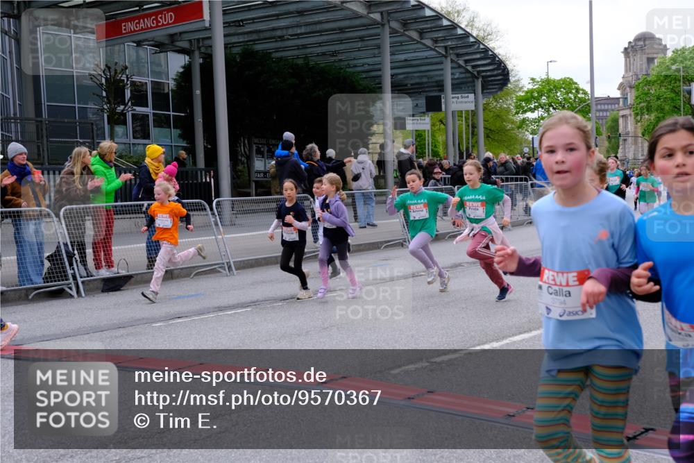 25.04.2026 - Das Zehntel Tim E. http://msf.ph/oto/9570367 25.04.2026 09:01:48 Ziel 1000, 1007, 1249, 1252, 1343, 1425, 1435, 1813, 1942, 1957, 2003, 2139, 2143, 2198, 2228, 2235, 2388, 2448, 2457, 2485, 2518, 2847, 2850, 2926, 3681, 3692, 3694, 3747, 3786, 3793, 3794, 3941 meine-sportfotos.de