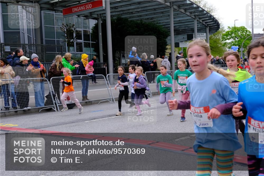25.04.2026 - Das Zehntel Tim E. http://msf.ph/oto/9570369 25.04.2026 09:01:49 Ziel 1000, 1007, 1232, 1249, 1252, 1343, 1425, 1435, 1813, 1942, 1957, 2003, 2139, 2143, 2198, 2228, 2235, 2388, 2448, 2457, 2485, 2518, 2926, 3310, 3681, 3692, 3694, 3747, 3786, 3793, 3794, 3941 meine-sportfotos.de