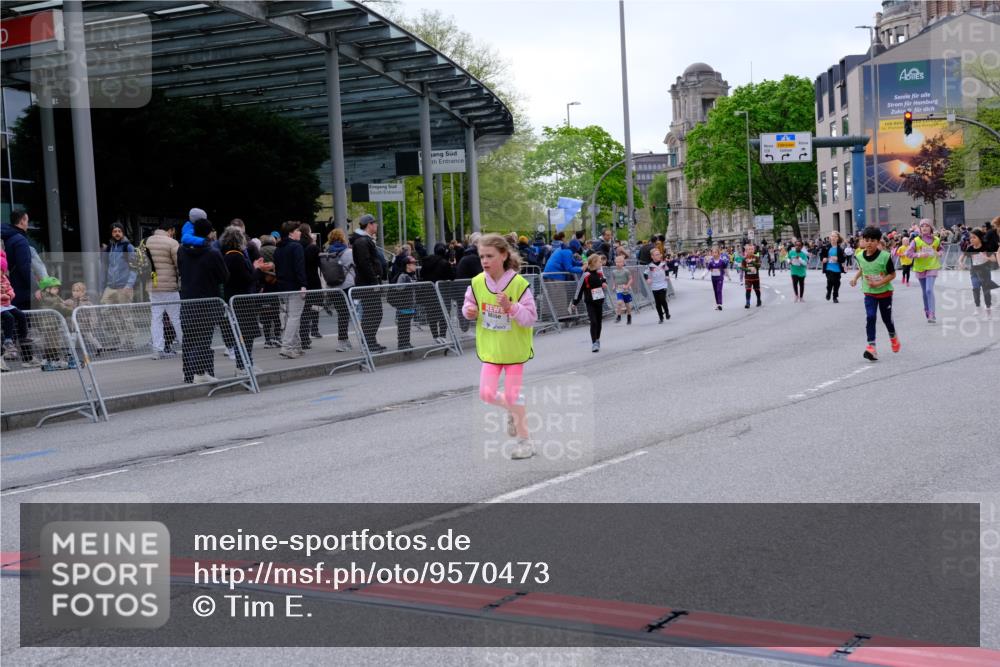 25.04.2026 - Das Zehntel Tim E. http://msf.ph/oto/9570473 25.04.2026 09:02:12 Ziel 1002, 1009, 1603, 1620, 2116, 2121, 2123, 2220, 2227, 2281, 2283, 2340, 2402, 2504, 2516, 2701, 2702, 2704, 2713, 3127, 3144, 3213, 3293, 3396, 3425, 3550, 3871, 4021 meine-sportfotos.de