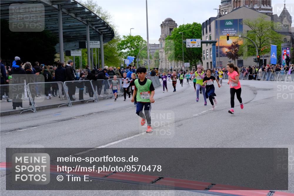 25.04.2026 - Das Zehntel Tim E. http://msf.ph/oto/9570478 25.04.2026 09:02:15 Ziel 1603, 1620, 1749, 1750, 2116, 2121, 2123, 2220, 2227, 2281, 2283, 2340, 2402, 2504, 2516, 2702, 2704, 2713, 3127, 3144, 3213, 3293, 3425, 3656, 3854, 3871, 4021 meine-sportfotos.de