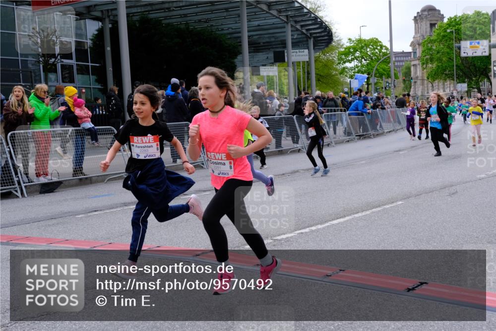 25.04.2026 - Das Zehntel Tim E. http://msf.ph/oto/9570492 25.04.2026 09:02:17 Ziel 1603, 1620, 1749, 1750, 2116, 2121, 2123, 2281, 2283, 2340, 2516, 2690, 2702, 2704, 2713, 3144, 3213, 3293, 3656, 3854, 4021 meine-sportfotos.de