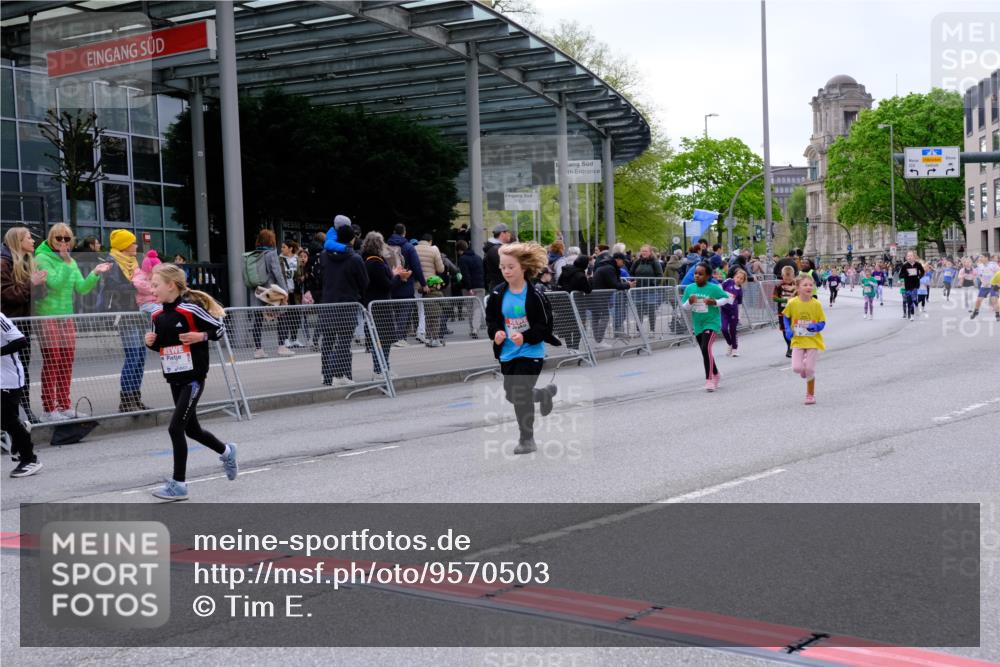 25.04.2026 - Das Zehntel Tim E. http://msf.ph/oto/9570503 25.04.2026 09:02:19 Ziel 1749, 1750, 2281, 2283, 2340, 2454, 2690, 2705, 2707, 2713, 3144, 3213, 3293, 3656, 3854, 4021 meine-sportfotos.de