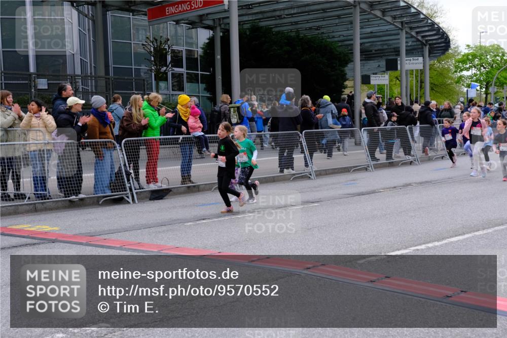 25.04.2026 - Das Zehntel Tim E. http://msf.ph/oto/9570552 25.04.2026 09:02:28 Ziel 1110, 1166, 1449, 1667, 1926, 1935, 2133, 2238, 2244, 2378, 2389, 2454, 2690, 2705, 2707, 3011, 3023, 3485, 3500, 3662, 3663, 3850, 3851 meine-sportfotos.de