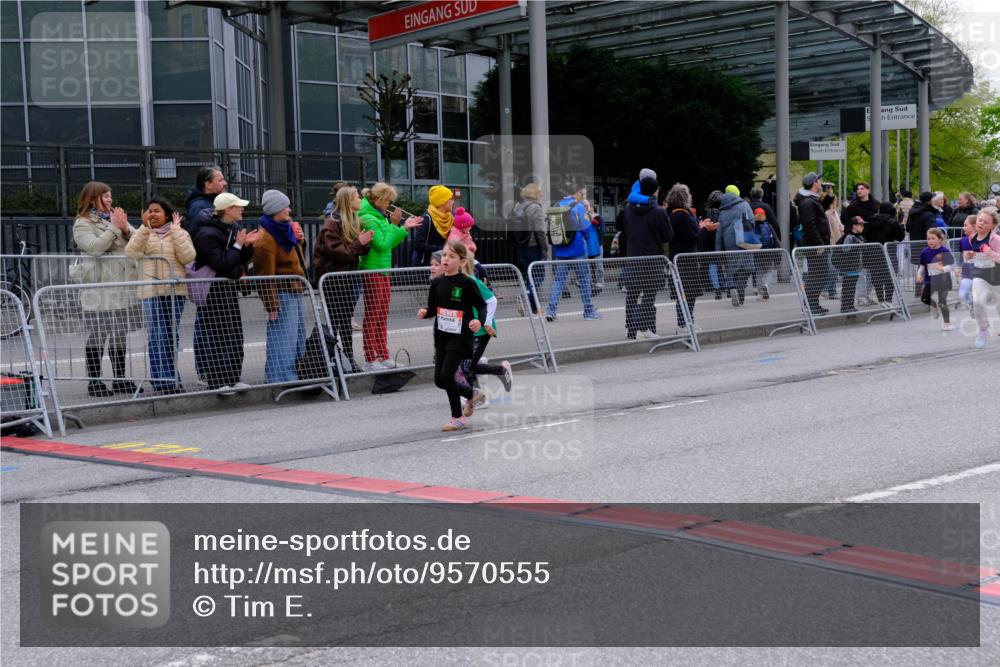 25.04.2026 - Das Zehntel Tim E. http://msf.ph/oto/9570555 25.04.2026 09:02:28 Ziel 1110, 1166, 1449, 1667, 1926, 1935, 2133, 2238, 2244, 2378, 2389, 2454, 2690, 2705, 2707, 3011, 3023, 3485, 3500, 3662, 3663, 3850, 3851 meine-sportfotos.de