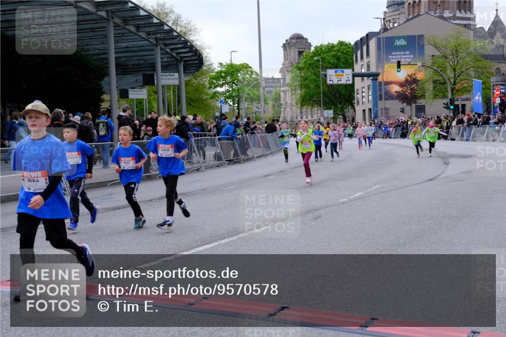 25.04.2026 - Das Zehntel Tim E. http://msf.ph/oto/9570578 25.04.2026 09:02:34 Ziel 1166, 1345, 1393, 1449, 1667, 1926, 1935, 2085, 2089, 2090, 2133, 2238, 2244, 2378, 2389, 3011, 3023, 3155, 3165, 3485, 3500, 3662, 3663, 3850, 3851 meine-sportfotos.de