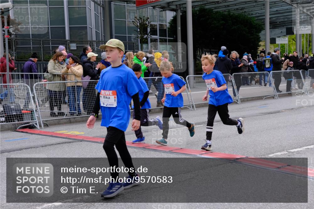 25.04.2026 - Das Zehntel Tim E. http://msf.ph/oto/9570583 25.04.2026 09:02:35 Ziel 1166, 1345, 1393, 1449, 1667, 1926, 1935, 2085, 2089, 2090, 2133, 2238, 2244, 2378, 2389, 2922, 3011, 3023, 3155, 3165, 3331, 3485, 3500 meine-sportfotos.de