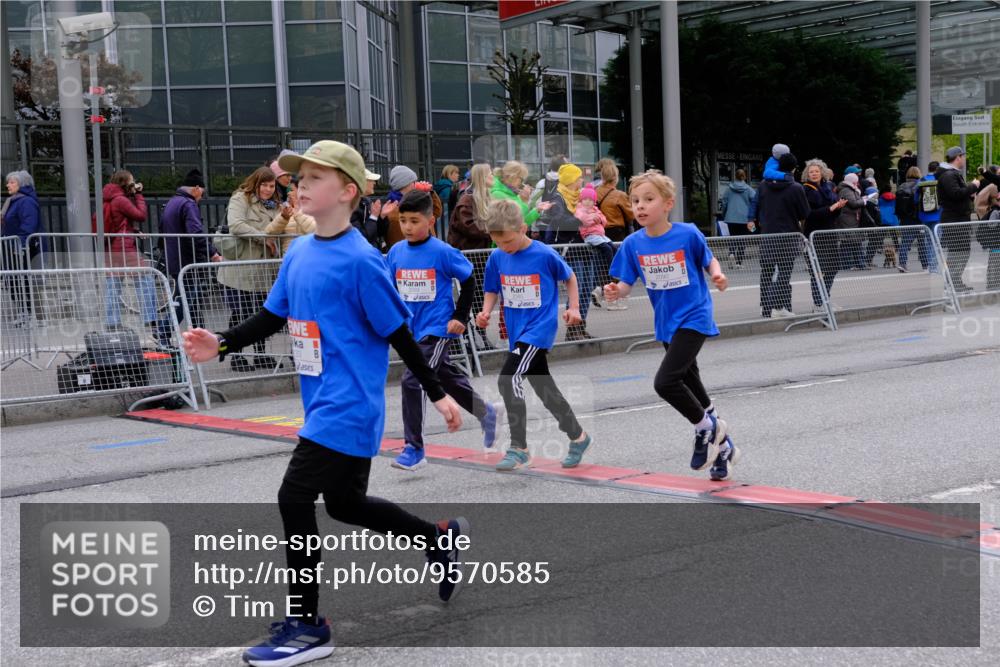 25.04.2026 - Das Zehntel Tim E. http://msf.ph/oto/9570585 25.04.2026 09:02:35 Ziel 1166, 1345, 1393, 1449, 1667, 1926, 1935, 2085, 2089, 2090, 2133, 2238, 2244, 2378, 2389, 2922, 3011, 3023, 3155, 3165, 3331, 3485, 3500 meine-sportfotos.de