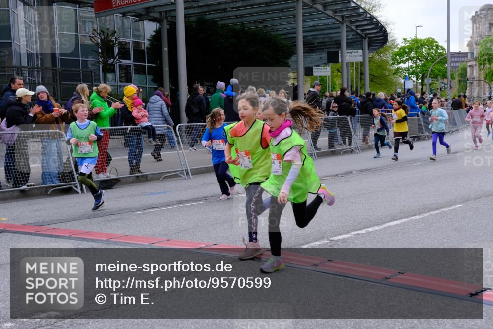 25.04.2026 - Das Zehntel Tim E. http://msf.ph/oto/9570599 25.04.2026 09:02:40 Ziel 1000, 1345, 1393, 1602, 1621, 1637, 2085, 2089, 2090, 2133, 2271, 2273, 2919, 2922, 3155, 3165, 3331 meine-sportfotos.de