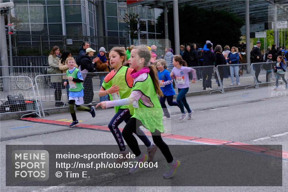 25.04.2026 - Das Zehntel Tim E. http://msf.ph/oto/9570604 25.04.2026 09:02:40 Ziel 1000, 1345, 1393, 1602, 1621, 1637, 2085, 2089, 2090, 2133, 2271, 2273, 2919, 2922, 3155, 3165, 3331 meine-sportfotos.de