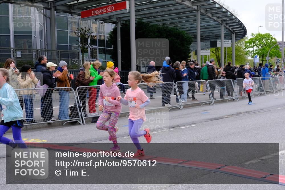 25.04.2026 - Das Zehntel Tim E. http://msf.ph/oto/9570612 25.04.2026 09:02:44 Ziel 1000, 1345, 1393, 1602, 1621, 1637, 2271, 2273, 2846, 2919, 2922, 3165, 3331 meine-sportfotos.de