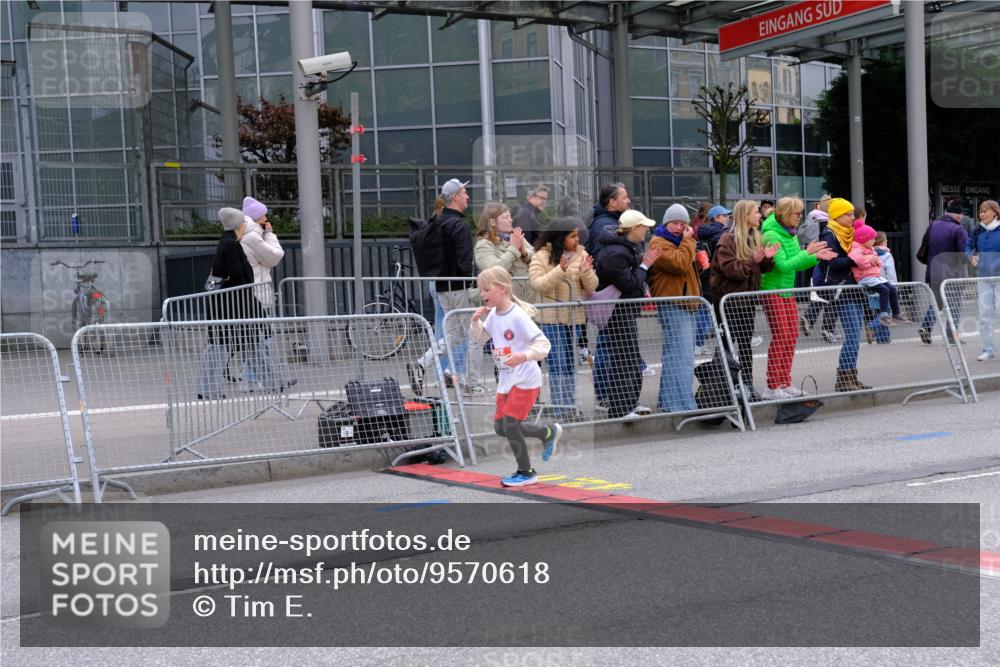 25.04.2026 - Das Zehntel Tim E. http://msf.ph/oto/9570618 25.04.2026 09:02:48 Ziel 1000, 1168, 1400, 1602, 1621, 1637, 2271, 2273, 2356, 2374, 2846, 2919 meine-sportfotos.de
