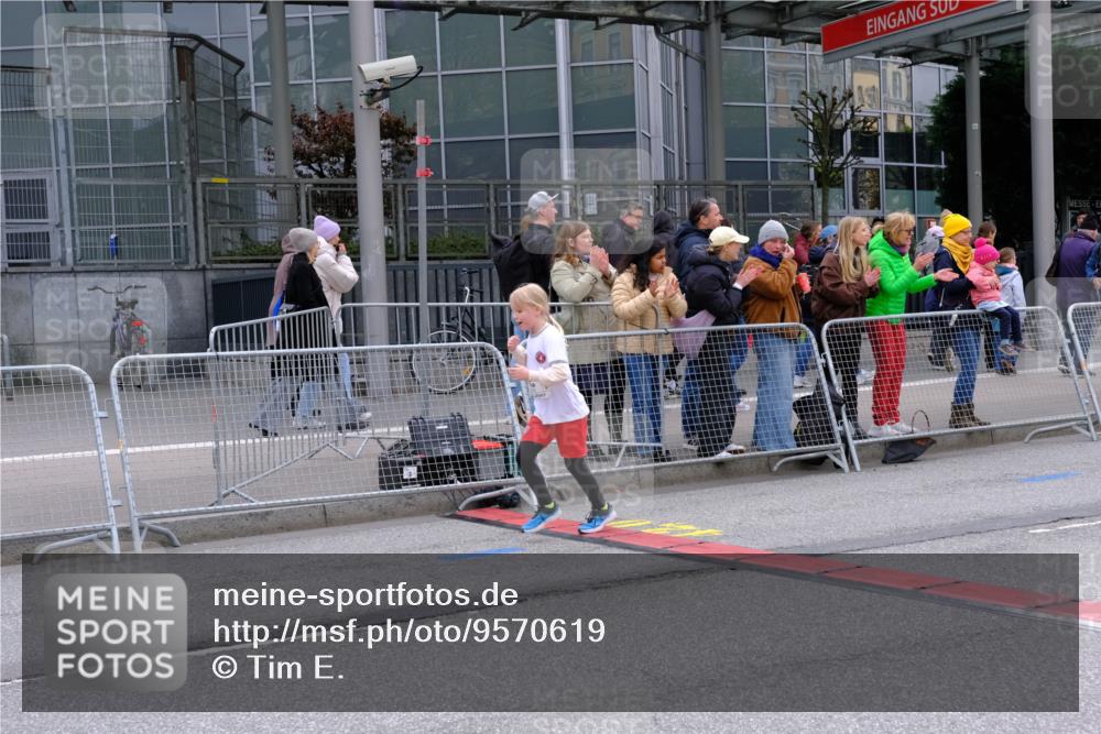 25.04.2026 - Das Zehntel Tim E. http://msf.ph/oto/9570619 25.04.2026 09:02:48 Ziel 1000, 1168, 1400, 1602, 1621, 1637, 2271, 2273, 2356, 2374, 2846, 2919 meine-sportfotos.de