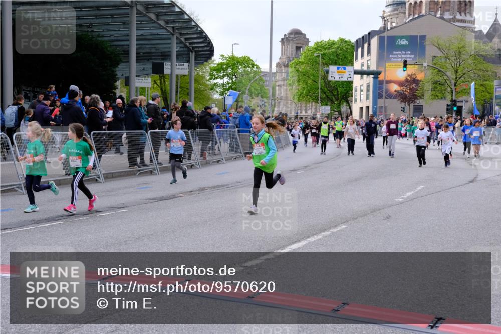 25.04.2026 - Das Zehntel Tim E. http://msf.ph/oto/9570620 25.04.2026 09:02:49 Ziel 1168, 1400, 1602, 1621, 1637, 2271, 2273, 2356, 2374, 2695, 2846, 3448, 3457 meine-sportfotos.de