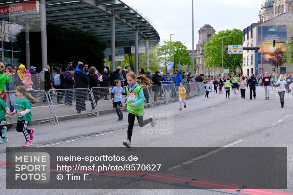25.04.2026 - Das Zehntel Tim E. http://msf.ph/oto/9570627 25.04.2026 09:02:50 Ziel 1168, 1400, 1602, 1621, 1637, 2271, 2273, 2356, 2374, 2695, 2846, 3448, 3457 meine-sportfotos.de