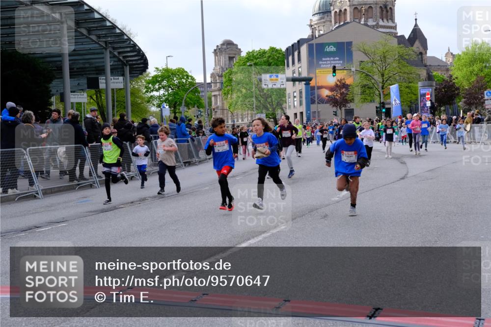 25.04.2026 - Das Zehntel Tim E. http://msf.ph/oto/9570647 25.04.2026 09:02:55 Ziel 1058, 1107, 1168, 1400, 1448, 1454, 2119, 2122, 2126, 2356, 2374, 2695, 2846, 3004, 3022, 3036, 3441, 3448, 3457, 3682 meine-sportfotos.de