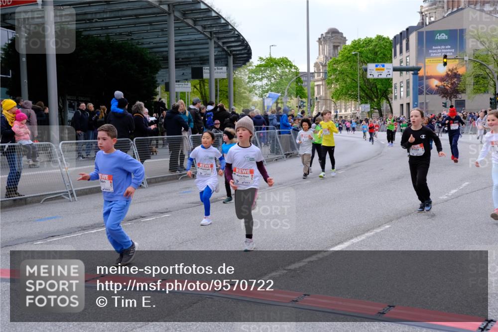 25.04.2026 - Das Zehntel Tim E. http://msf.ph/oto/9570722 25.04.2026 09:03:17 Ziel 1428, 1432, 1437, 1864, 1876, 1911, 1925, 2212, 2215, 2231, 3347, 3366, 3386, 3388, 3478, 3482, 3728, 3818, 3821 meine-sportfotos.de