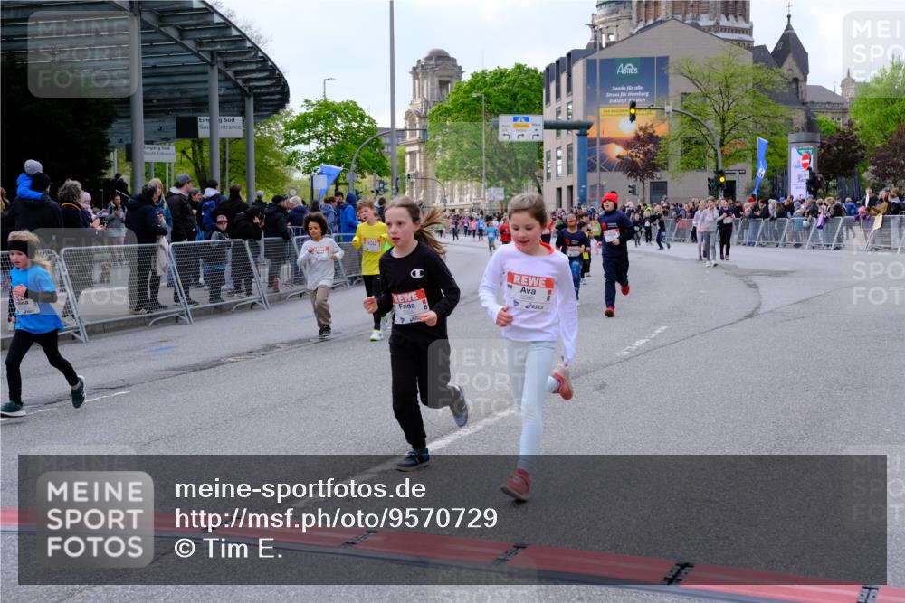 25.04.2026 - Das Zehntel Tim E. http://msf.ph/oto/9570729 25.04.2026 09:03:18 Ziel 1432, 1437, 1864, 1876, 1911, 1925, 2212, 2215, 2231, 3347, 3366, 3386, 3388, 3478, 3482, 3728, 3818, 3821 meine-sportfotos.de