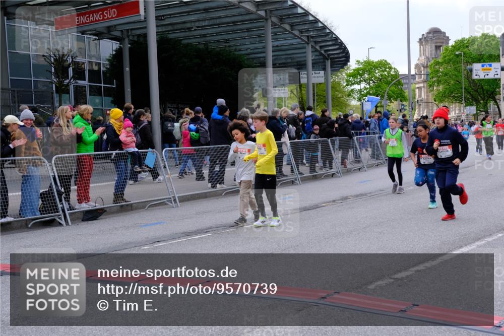 25.04.2026 - Das Zehntel Tim E. http://msf.ph/oto/9570739 25.04.2026 09:03:21 Ziel 1864, 1876, 1911, 1925, 2212, 2215, 2231, 3321, 3347, 3366, 3386, 3388, 3478, 3482, 3728 meine-sportfotos.de