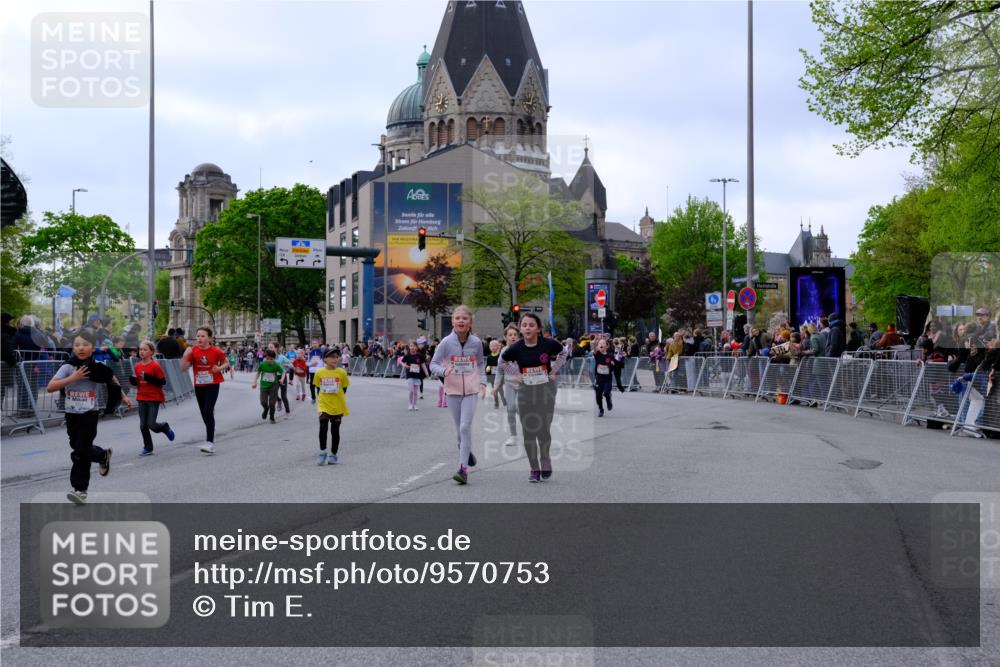 25.04.2026 - Das Zehntel Tim E. http://msf.ph/oto/9570753 25.04.2026 09:03:26 Ziel 1864, 1876, 2403, 2569, 2576, 2706, 3050, 3056, 3321, 3325, 3347, 3366, 3386, 3388, 3728, 3792 meine-sportfotos.de